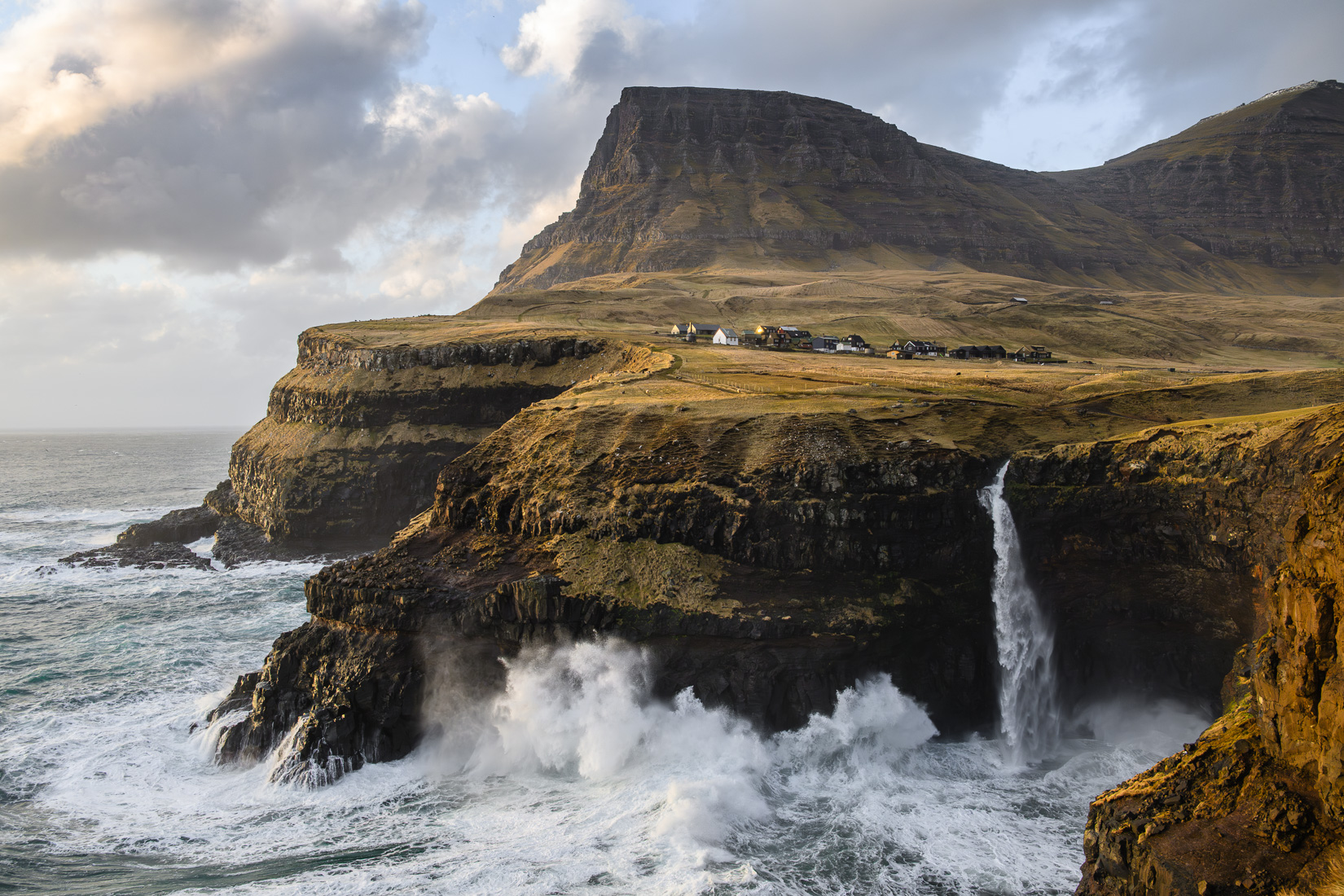 Cascade avant la pluie