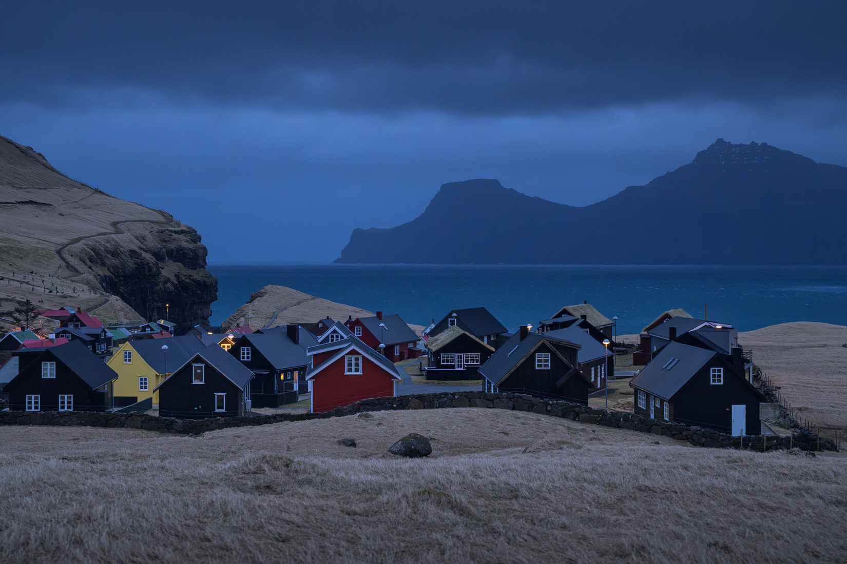 Mon village du bout du monde (crépuscule)